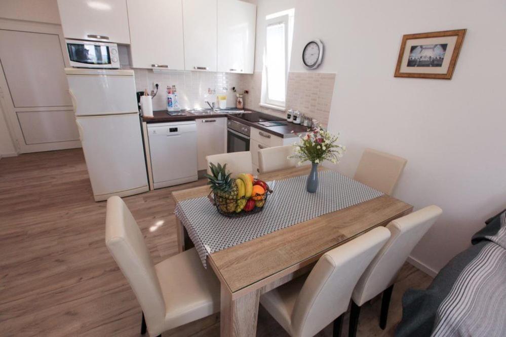 Apartments Luka Rogoznica  Zewnętrze zdjęcie